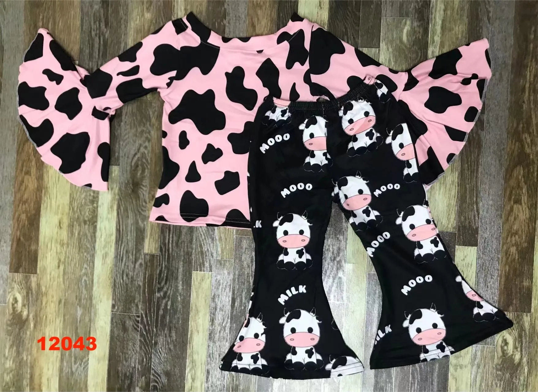 Cartoon cow pattern Girls Baby Clothes Set Long 0-16 Years Childrens Clothes Romantic Fashion Wholesale