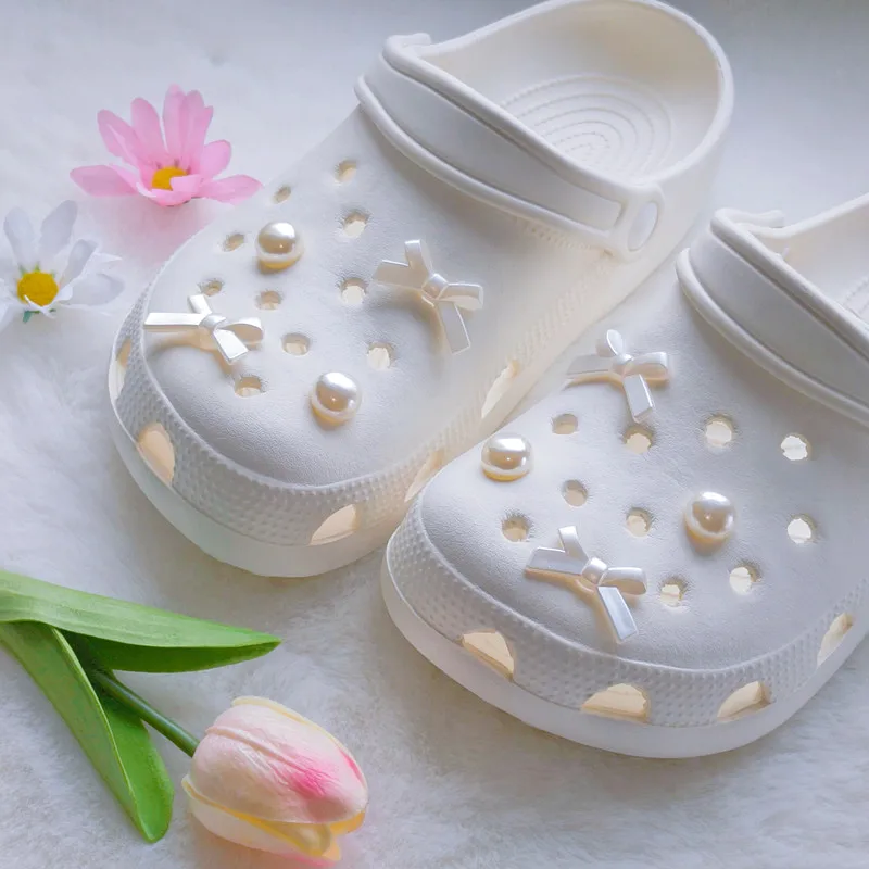 Whole Set Hot Sale DIY Hole Shoes Charms for Cute Bow Cartoon Handmade Charms Designer Quality Garden Shoe Decoration Girl Gift