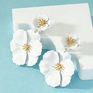 Damen Fuchs Fuchsia banken schwarze weiße Fuchsia Fuchsia Spray Big Flower Balan Brautohrringe 6 Hauptverkäufe Fucsia Belt - №6