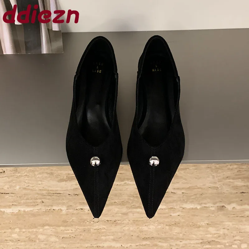 

Новая женская обувь на низком каблуке, элегантные женские туфли-лодочки, шлепанцы, модные женские туфли на каблуке из металлического флока с острым носком