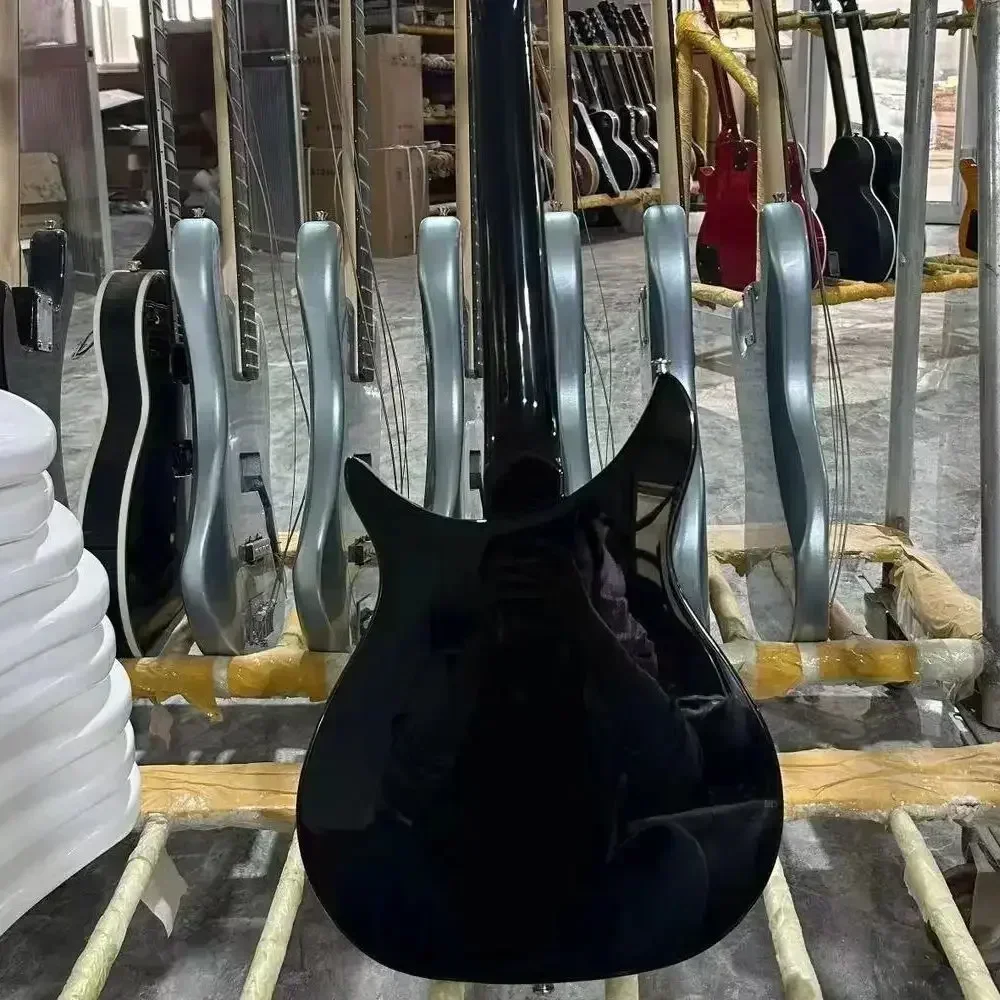 Chitarra elettrica Rickenbacker 325, colore nero, ponte del sistema Tremolo, tastiera in palissandro, corpo in tiglio, nave libera гитара