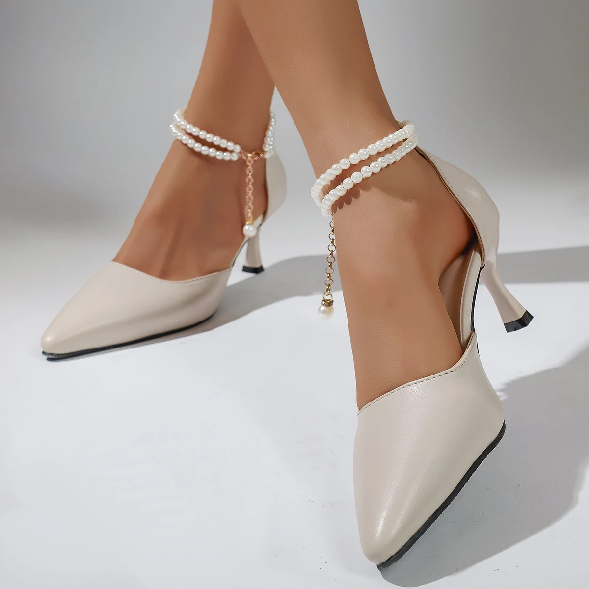 

Women Sexy Pumps Stilettos High Heels Round Toes Platform Thin Heel NightClub Party Dress Wedding Shoes Big Size Women Sandals