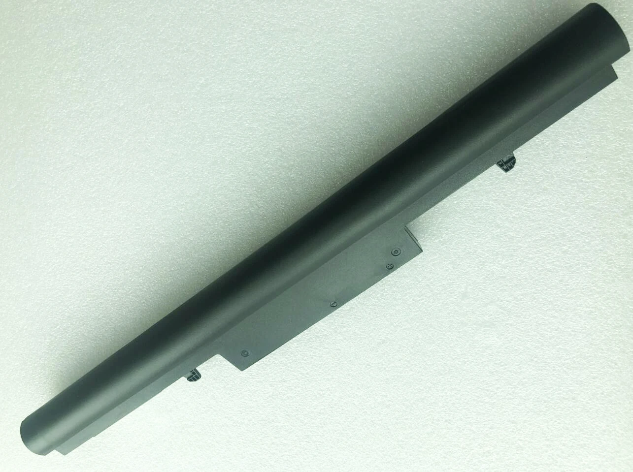 Laptop battery  SQU-1201 SQU-1202 SQU-1303 916T2232H,916Q2238H, 916Q2203 FOR FUJITSU HASEE D1 Q480S-i7 D2 UN43 UN45 CQB924