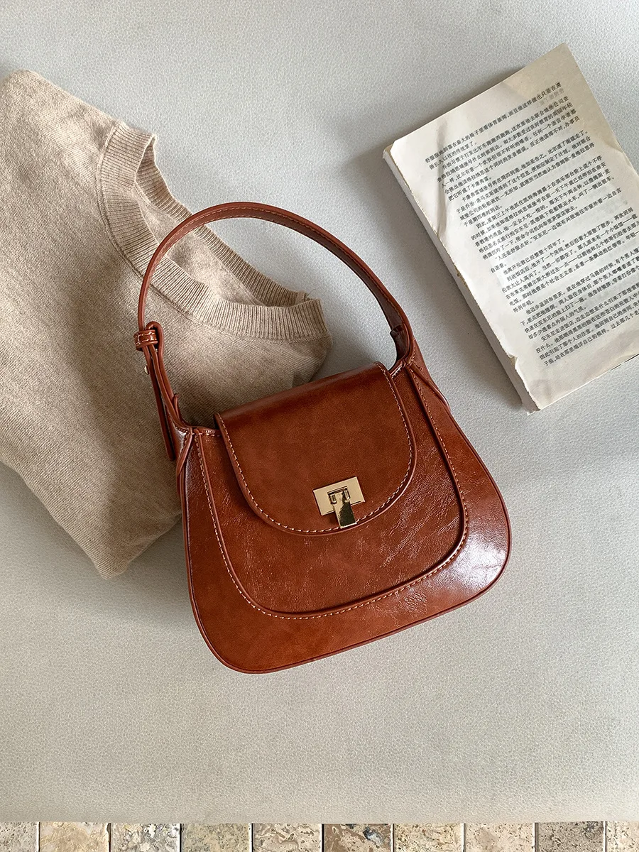 

Женская маленькая винтажная сумка, женский дизайн, корейские сумки на плечо, женская сумка из искусственной кожи в стиле ретро, сумка подмышки, новинка зимы 2025, сумки