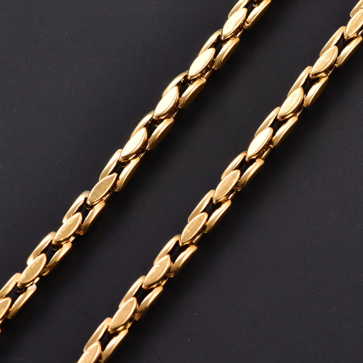 عرض 4.2 مللي متر الفولاذ المقاوم للصدأ العمودي مربع قلادة سلسلة لا تتلاشى أبدًا مقاوم للماء المختنق للرجال النساء مجوهرات الأزياء