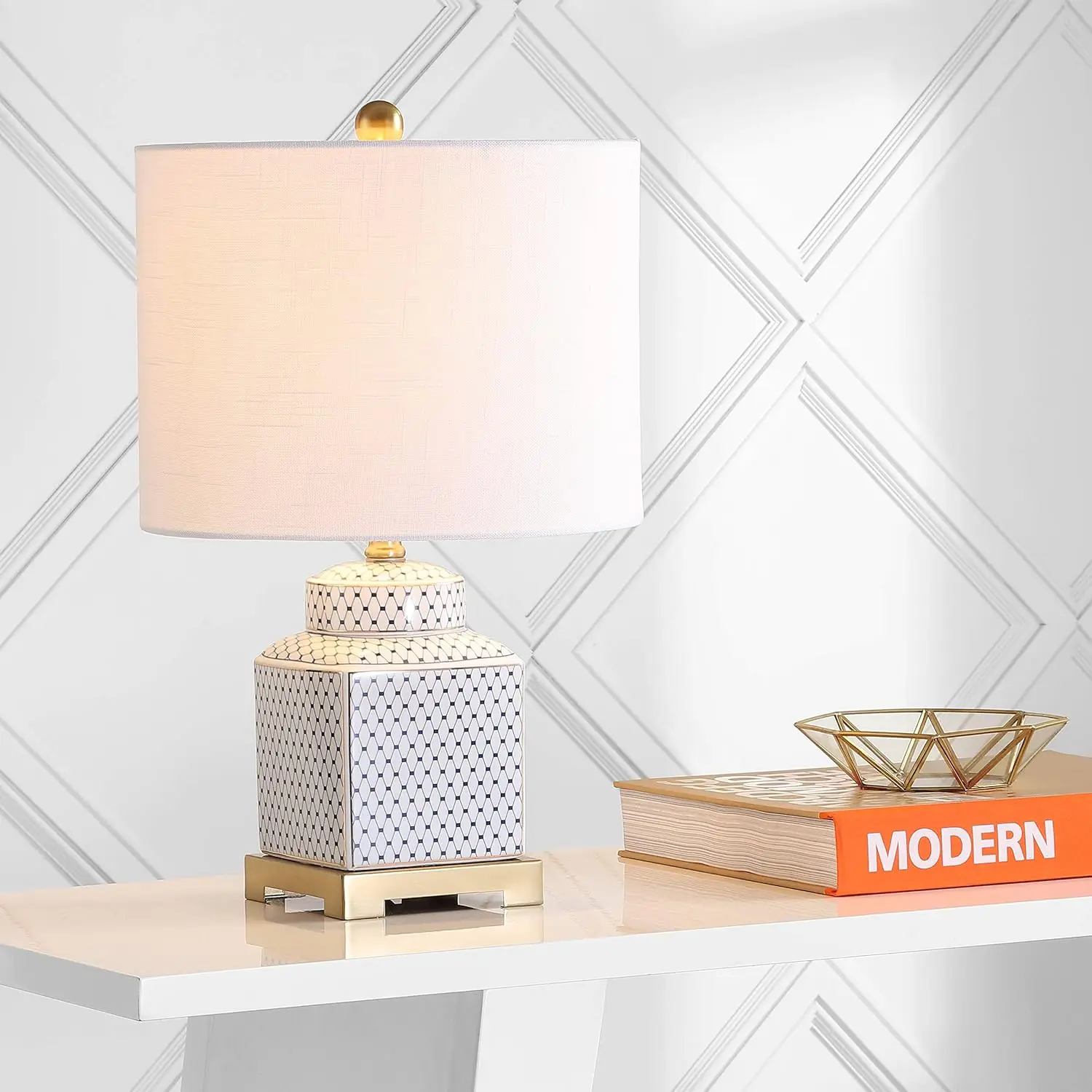 Modern Ceramic Ginger Jar LED Table Lamp with Fishnet Glaze, White/Navy for Bedroom Living Room Office