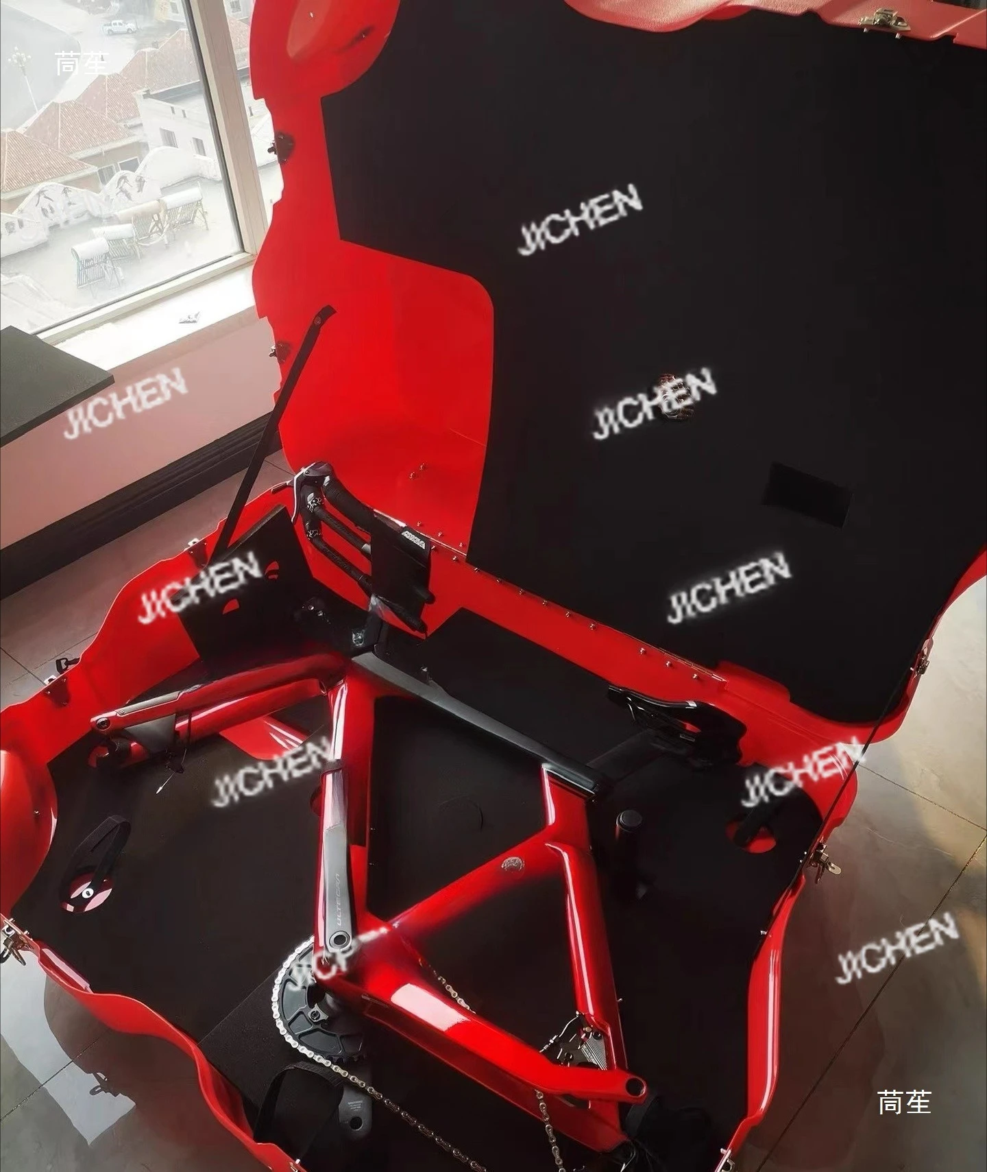 

Bicycle loading box Hard shell box Mountain road car loading bag Iron three bicycles checked packing bag Luggage