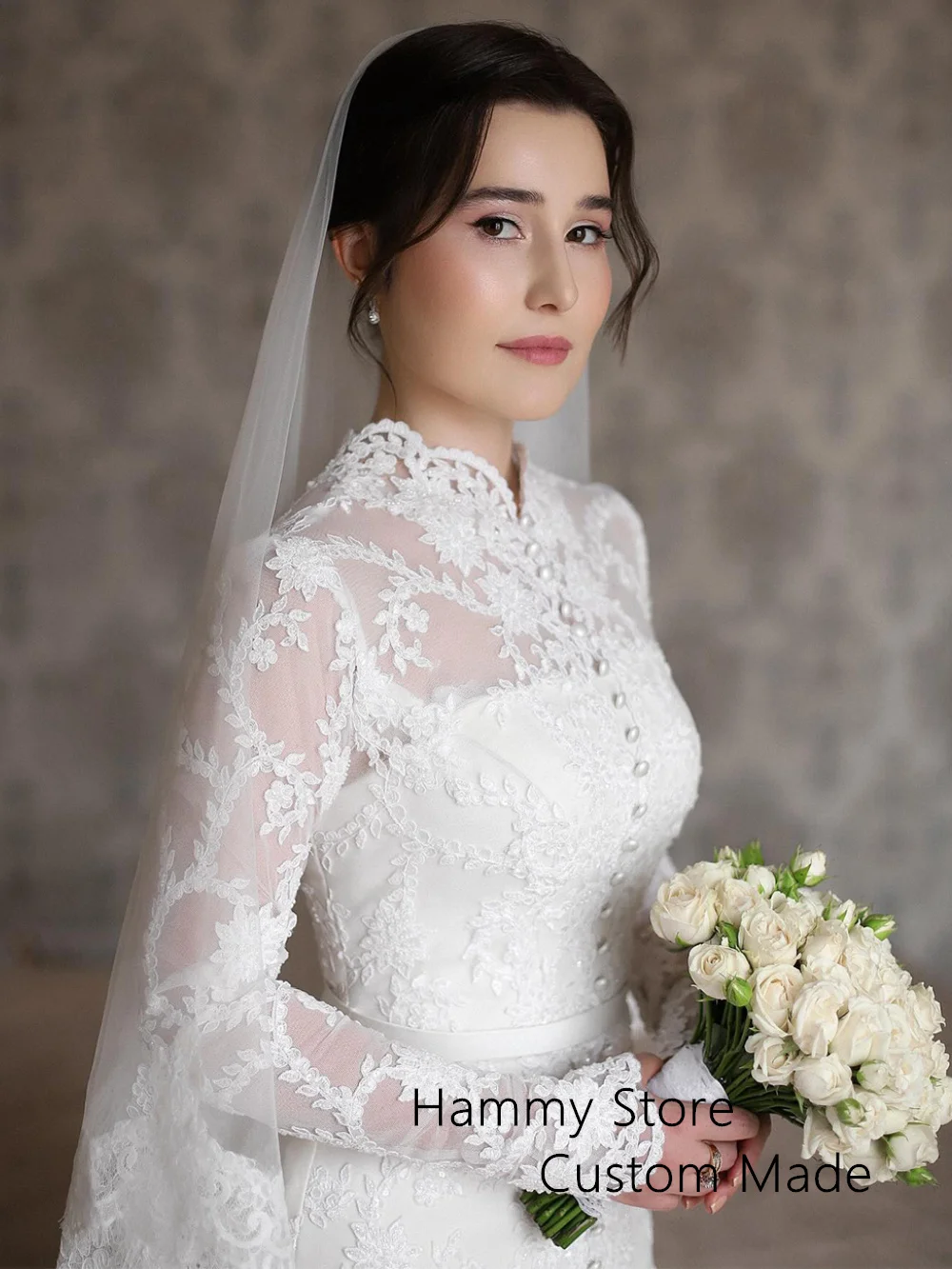 High Neck Saudi Arab Wedding Dress Customized Exquisite Applique Sweep Train A Line Bride Bridal Gown Vestido De Noiva