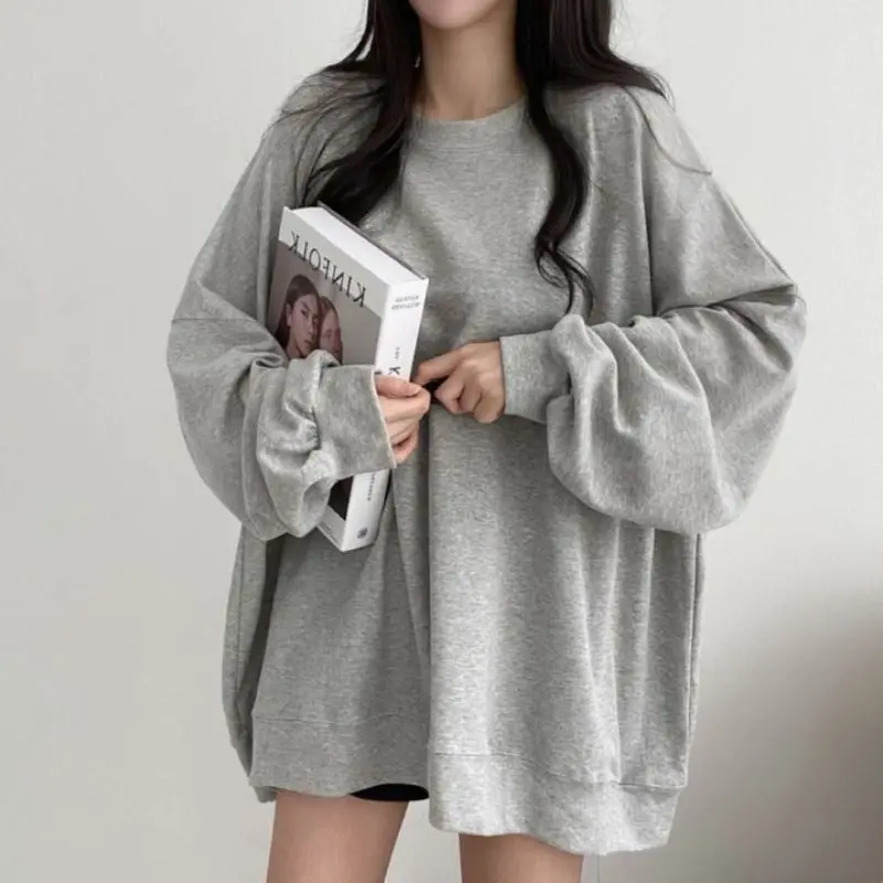 2023 New Spring and Autumn Thin Korean Edition High Street Couple Round Neck Solid Long Sleeve Loose Relaxed Oversize Sweater