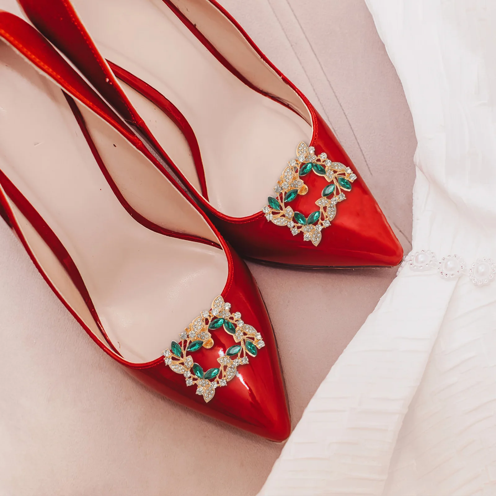 

1Pair Green Rhinestone Shoe Buckles Decorative Clips Sparkling Removable Shoe Charms Embellishments Wedding Bridal High Heels