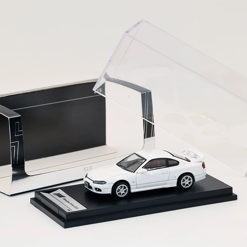 

Литая под давлением оригинальная модель из сплава S15 в масштабе 1:64, имитация классического украшения, хобби, сувениры, коллекция подарков, статический дисплей