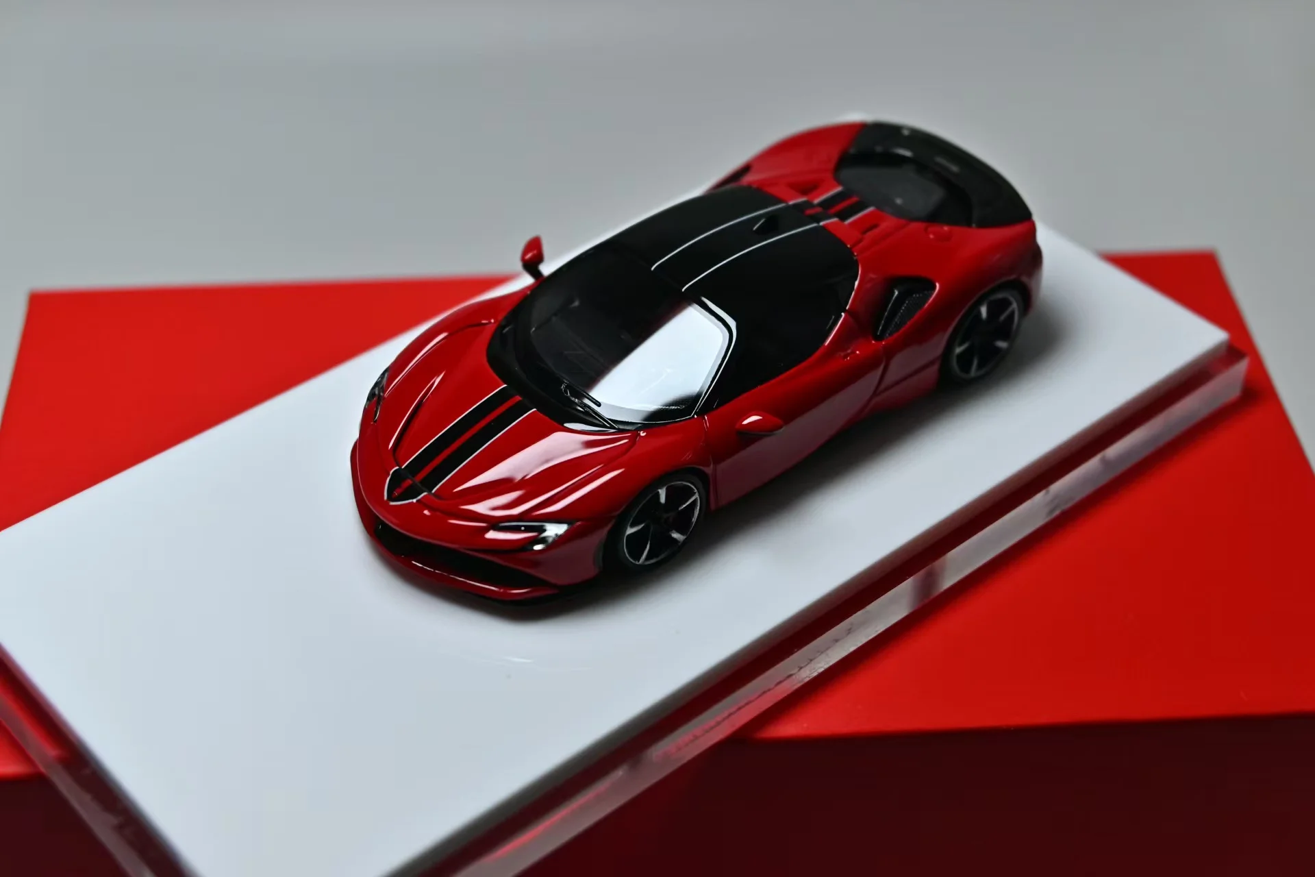 

ART model 1:64 SF90 Supercar Limited Edition 49 Resin car model Collection gifts