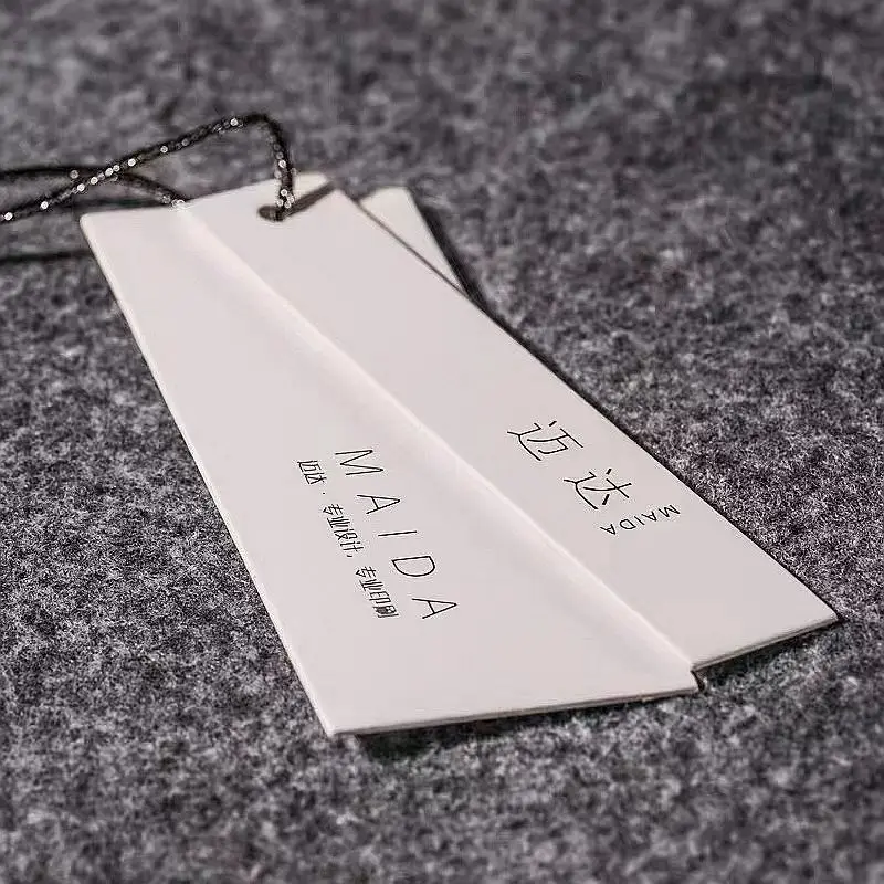 

Custom..pieces.Garment accessories hangtag hangtag with string rope clothing