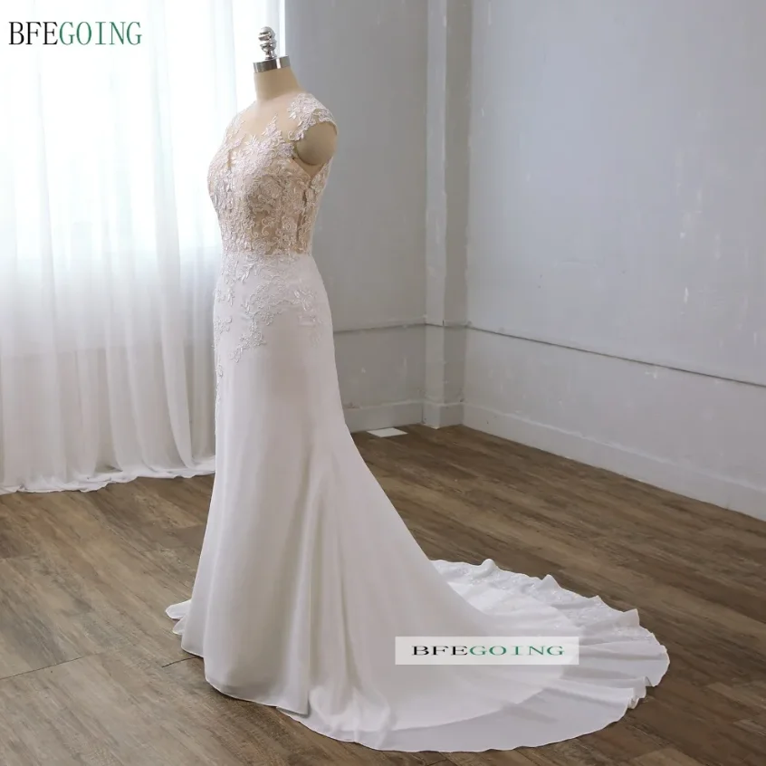 

Chiffon Mermaid /Trumpet Wedding Dresses Chapel Train Customized Floor-Length Sleeveless Lace Appliques Bridal Gowns