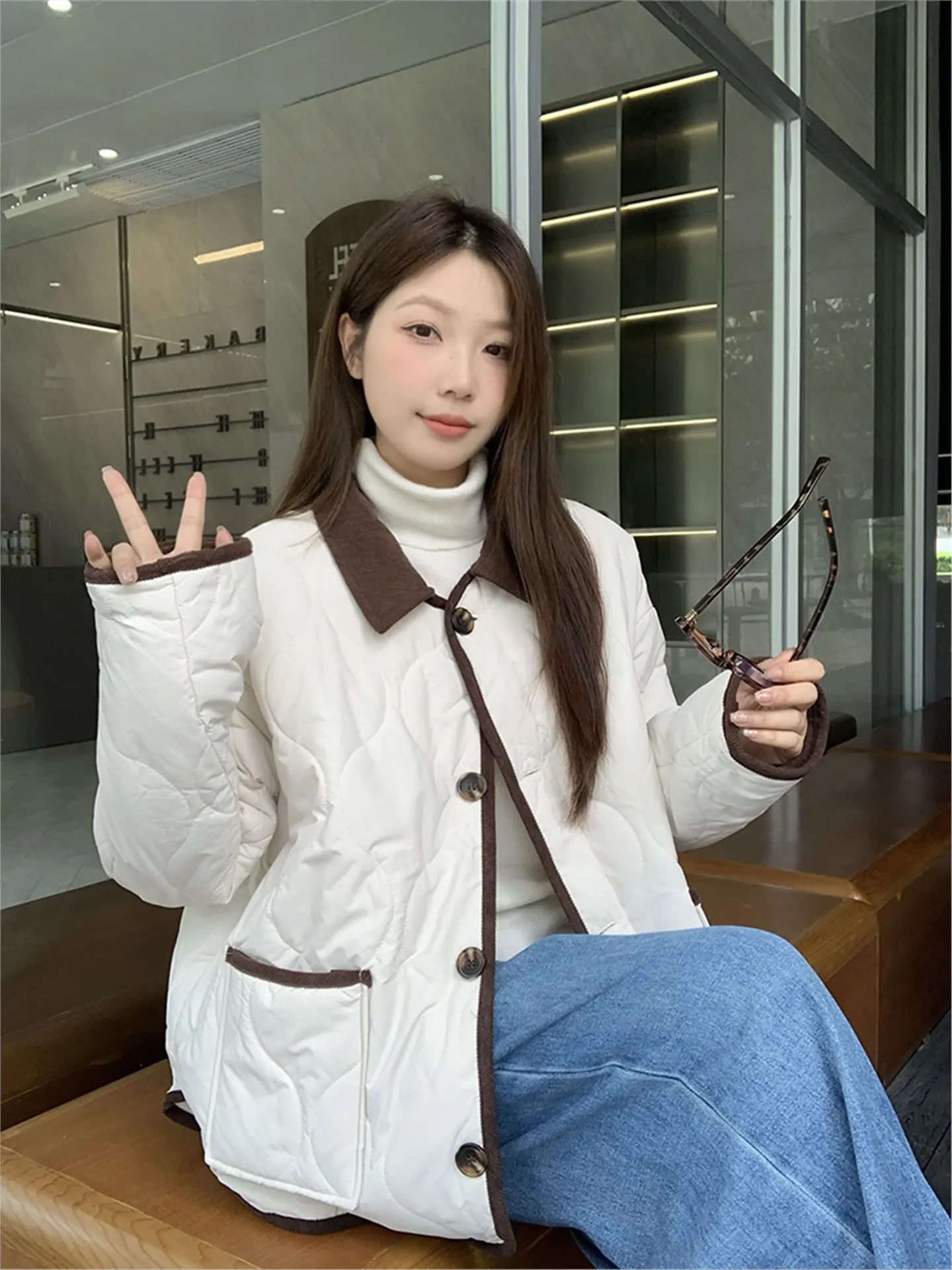 

Loose Fit Long Sve Cotton Jaet with Quilted Design Turn-down Collar Winter Coat for plus Size Women Warm Casual Outerwear