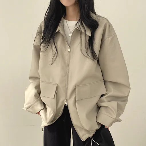 

Women Casual Faux Leather Short Jackets Y2k Drawstring Hem Turn Down Collar Long Sleeves Dual Zipper Loose Jacket 2025 Autumn
