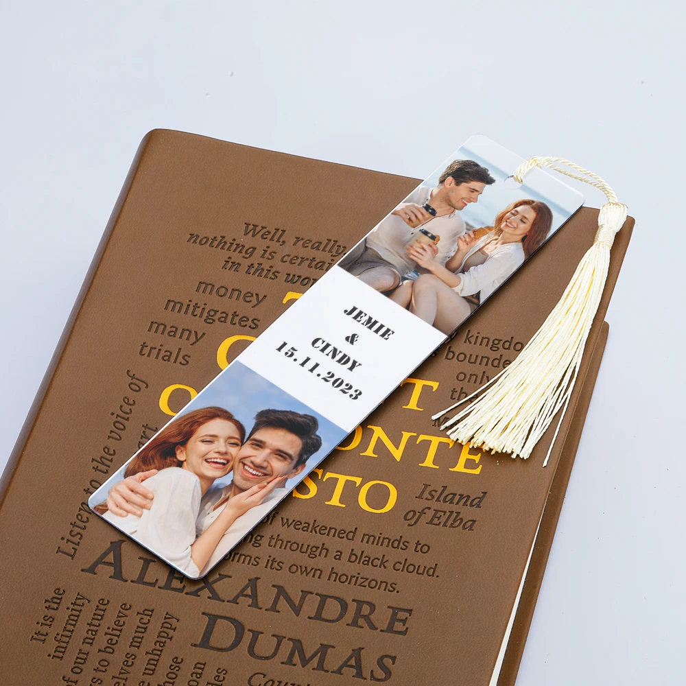 

Personalised Metal Photo Bookmark Keepsake Bookmark Gift Custom Couple Name Photo Gift for Anniversary Valentine's Day Present