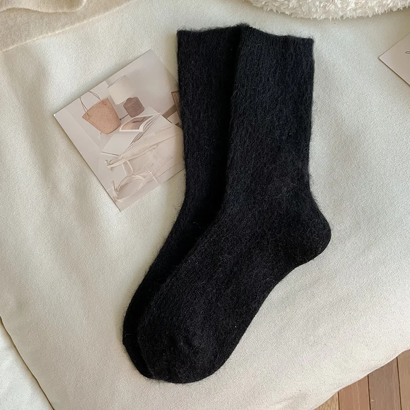 Solid Color Wool Women\'s Mid-tube Socks Autumn and Winter Stockings Thick Warm Cashmere Wool Socks