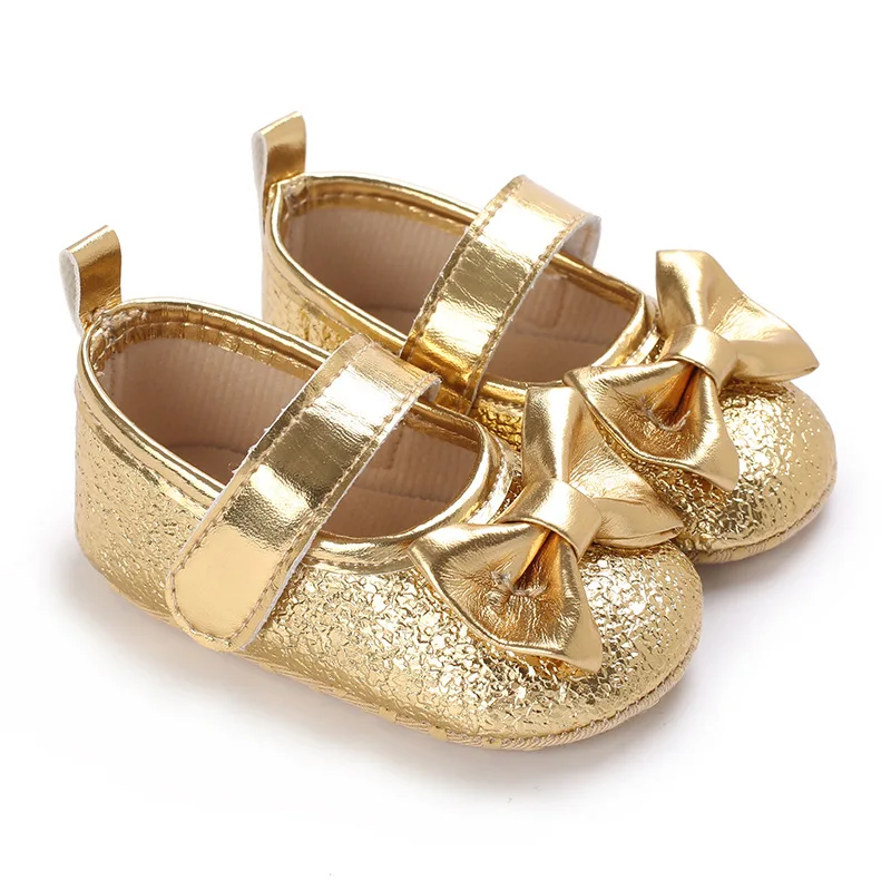 bonito-primavera-recem-nascido-sapatos-de-bebe-dourado-antiderrapante-pano-inferior-sapatos-da-menina-elegante-respiravel-casual-primeiro-sapatos-de-caminhada-do-bebe-0-18-m