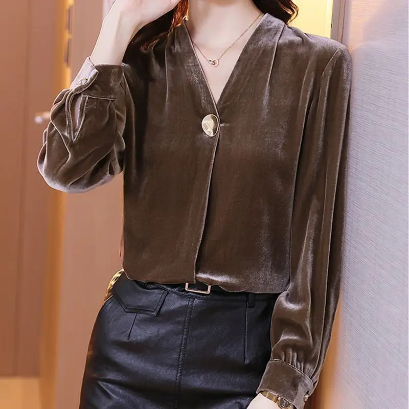 Gold Velvet Solid Women Bottom T-Shirts Autumn Korean Fashion Simple Office Lady Versatile Button Loose Long Sleeved V-neck Tops