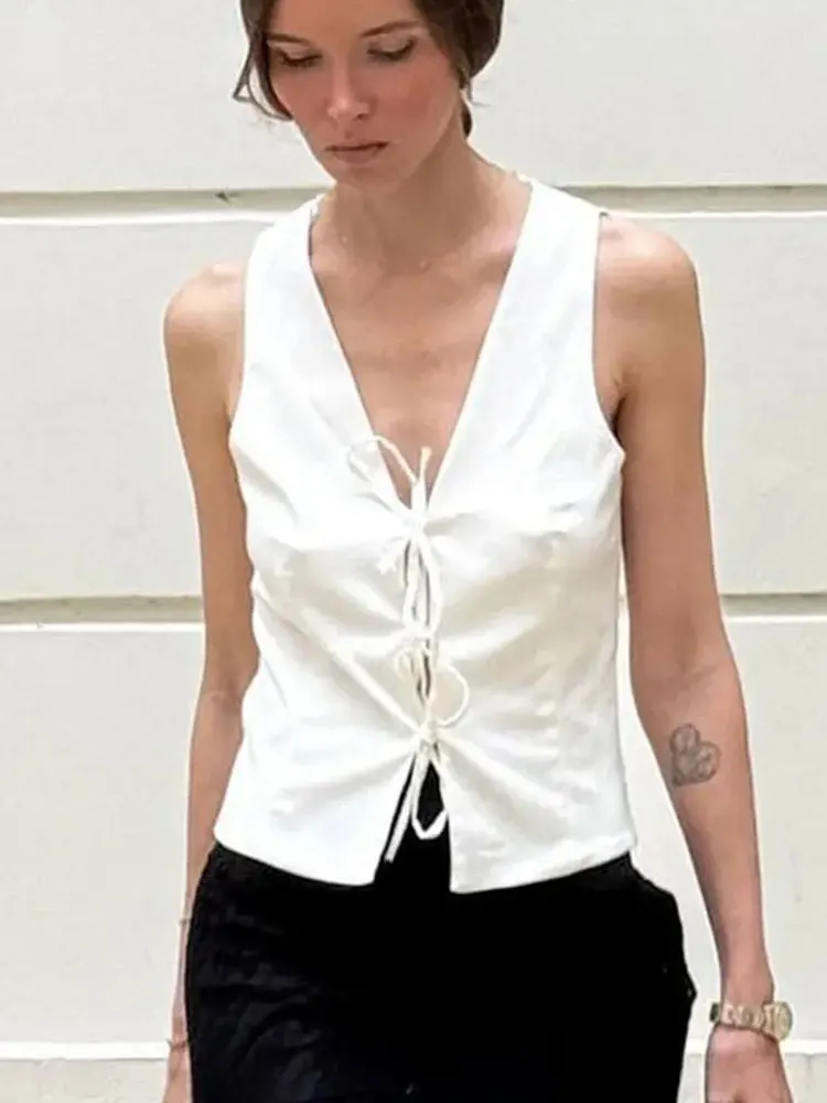 

2024 Новый летний женский топ на бретелях с v-образным вырезом без рукавов, шикарный жилет на шнуровке, винтажный сексуальный повседневный дикий Hotsweet, женские топы Y2k