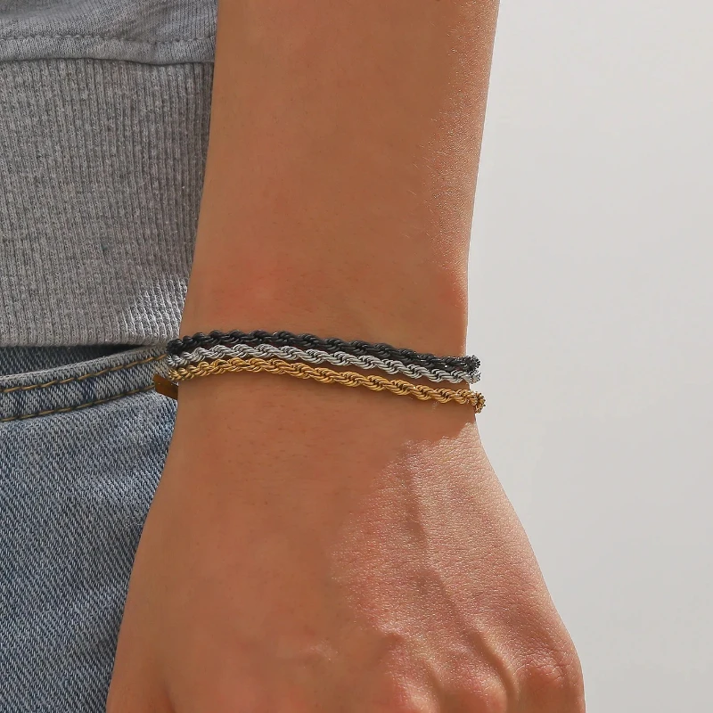 Stylish And Trendy Twist Chain Bracelet Gold Black Steel Three-piece Set Leisure Chic High-grade Commuter Travel Holiday Jewelr