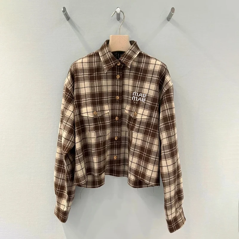 

Высококачественная американская ретро клетчатая куртка в стиле ретро, женская верхняя одежда премиум-класса с вышивкой и надписями, корейская свободная посадка