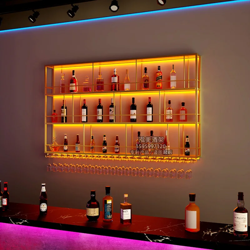 Armadietto per vino in piedi, espositore per vino dal design estetico, mobili semplici e minimalisti in metallo illuminato rustico