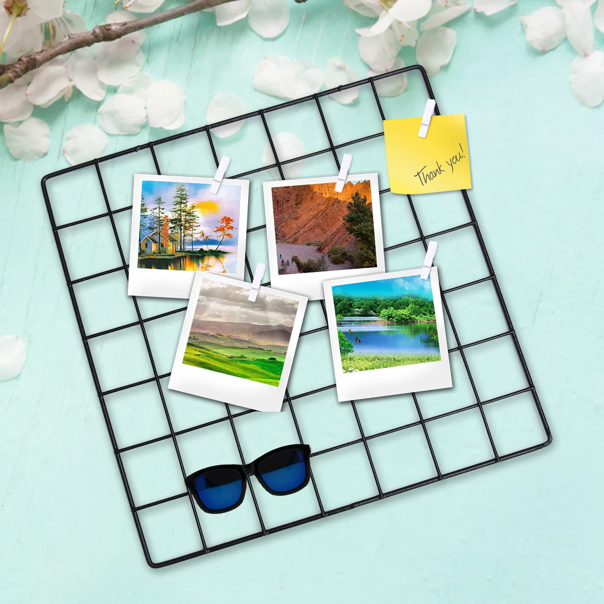 

Hanging Photo Frame Metal Wall Mesh Grid Bedroom Living Room Iron Photos Storage Rack Home DIY Decoration (Black)