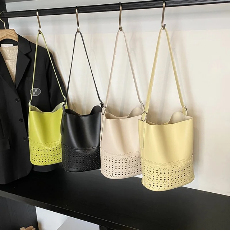 حقيبة يد نسائية متطورة مصنوعة من الجلد المصنوع من الألياف الدقيقة، مظهر يومي عصري من Liechtenstein يدوم طويلاً وواسع وناعم