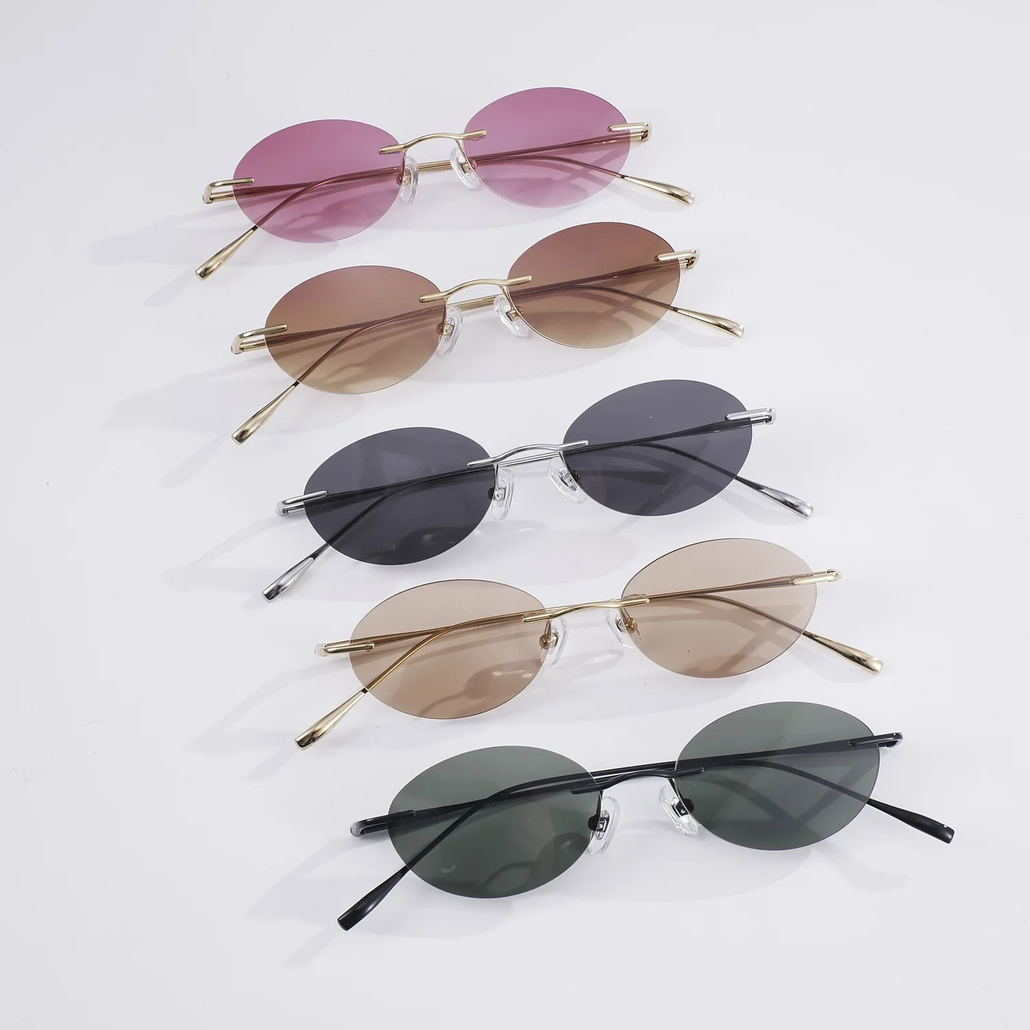 Modische Rahmenlose Polarisierte Sonnenbrille für Damen Reise-Fotografie-Sonnenbrille Reintitan-Rahmen Herren Punk Sonnenbrillen UV400-Schutz – Detail 2