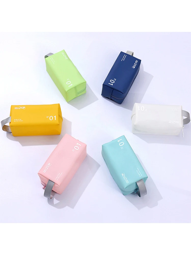 بولي كلوريد الفينيل حقيبة مستحضرات التجميل مقاوم للماء الحلوى الملونة هلام مثمنة حقيبة التجميل حقيبة أدوات الزينة حقيبة تخزين السفر