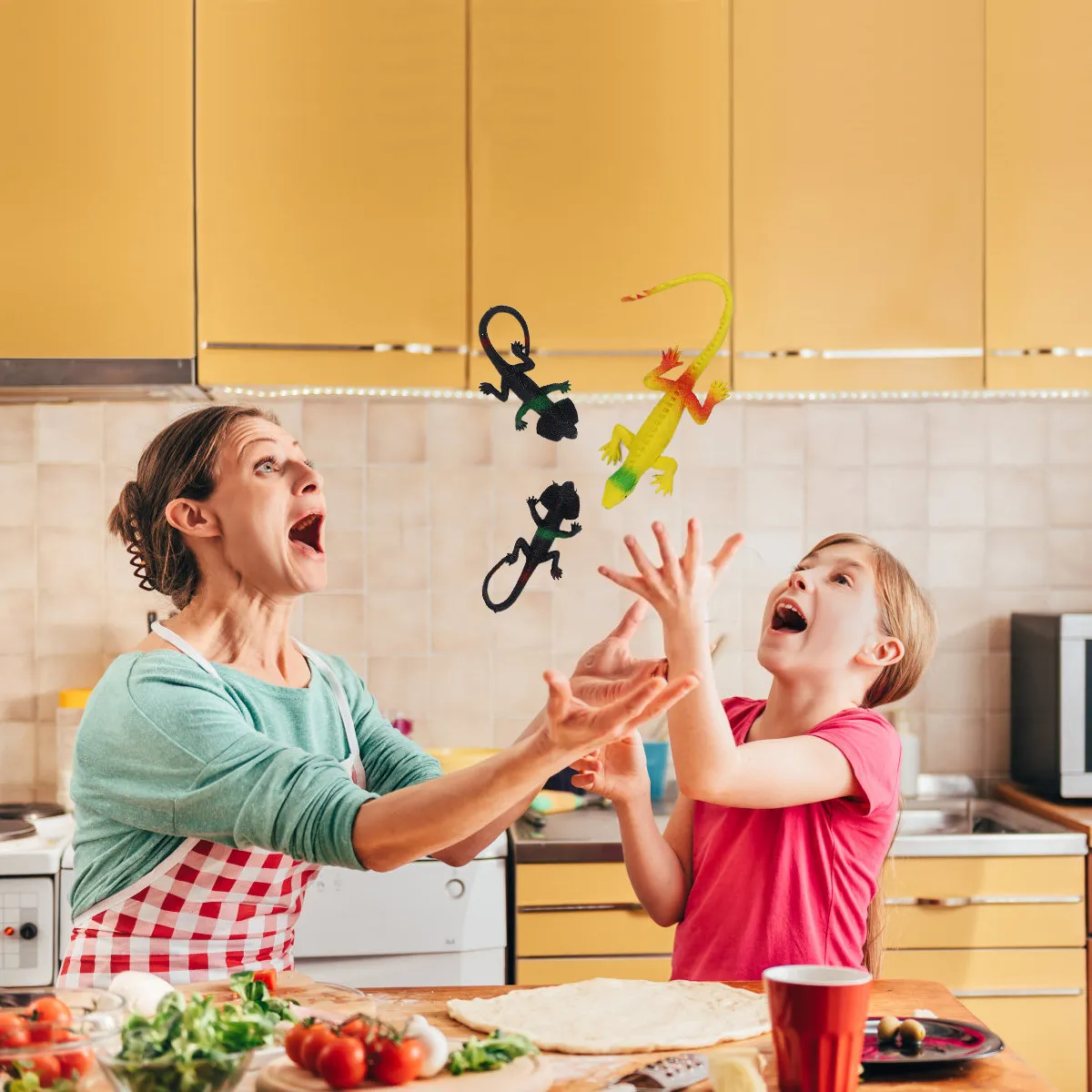 

Набор из 5 реалистичных резиновых имитаций ящериц для детей, забавные украшения на Хэллоуин, подарок-розыгрыш, искусственные фальшивые ящерицы