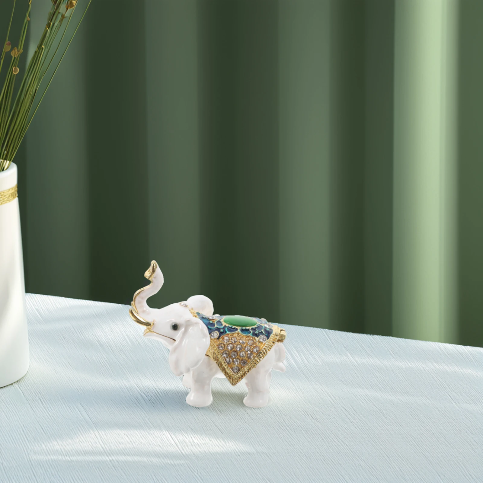 

Шкатулка для драгоценностей в виде слона, держатель для колец с изображением животного, ожерелье для хранения, цинковый сплав, домашний декор, статуя, контейнер для безделушек, элегантный дизайн
