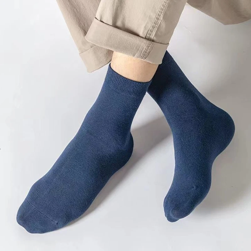 5 paia di calzini classici da uomo alla moda morbidi e traspiranti calzini a tubo medio Casual comodi Casual Business Male Sox di alta qualità