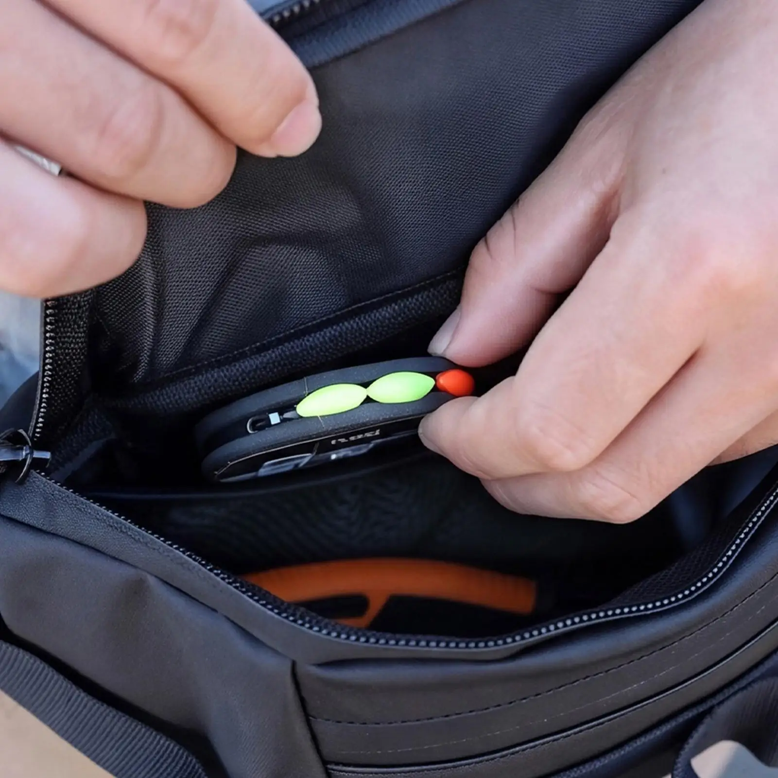 Fishing Fannys Pack Ergonomic Multi-Compartment Adjustable Storage Pack Lure Fishing Tackle Bag For Men Outdoor Hunting Surf