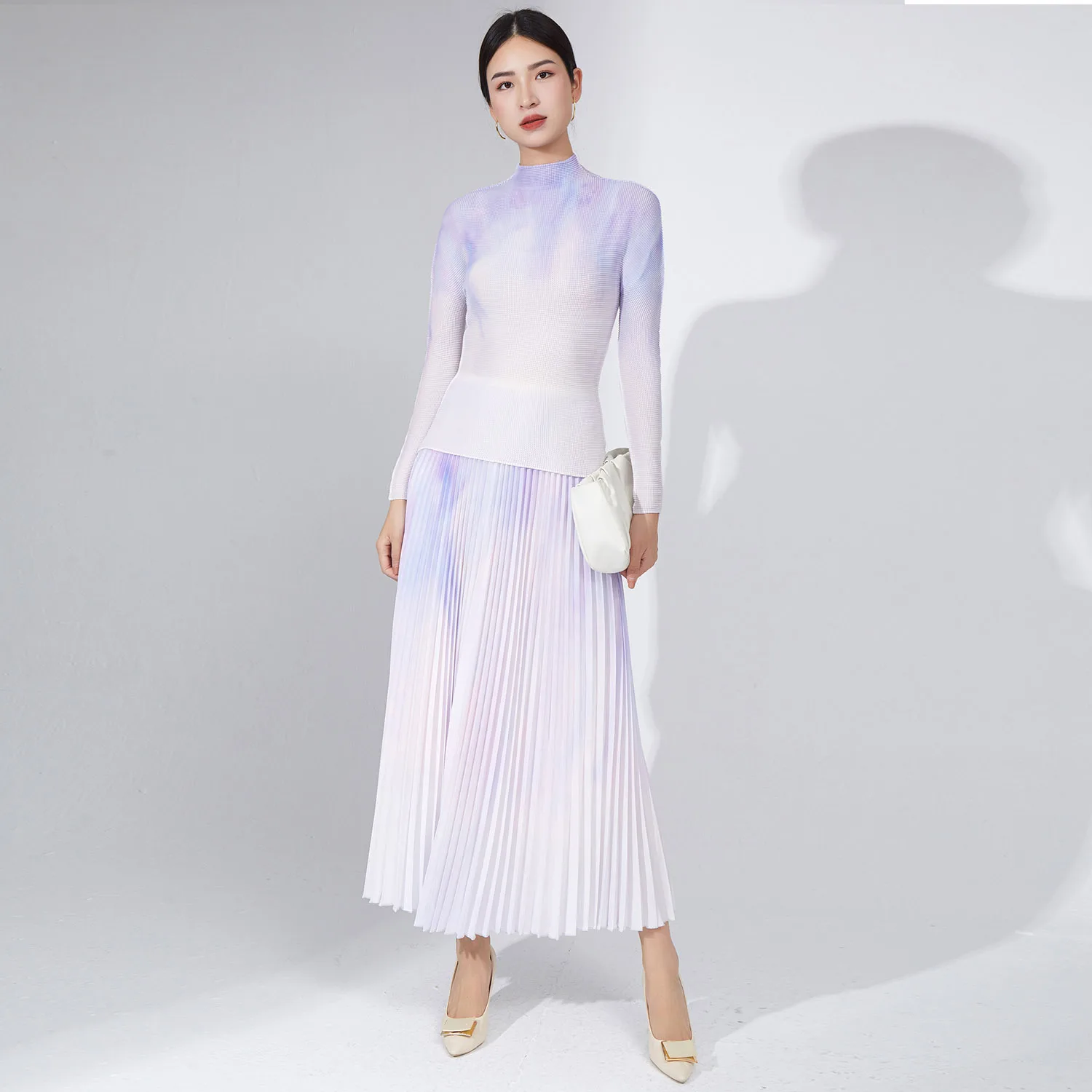 2 Piece Sets Women Outfit 2023 Fashion Gradient Colour Stretch Slimming Miyake Pleated Long Sleeved T Shirt + Elegant Skirt Suit