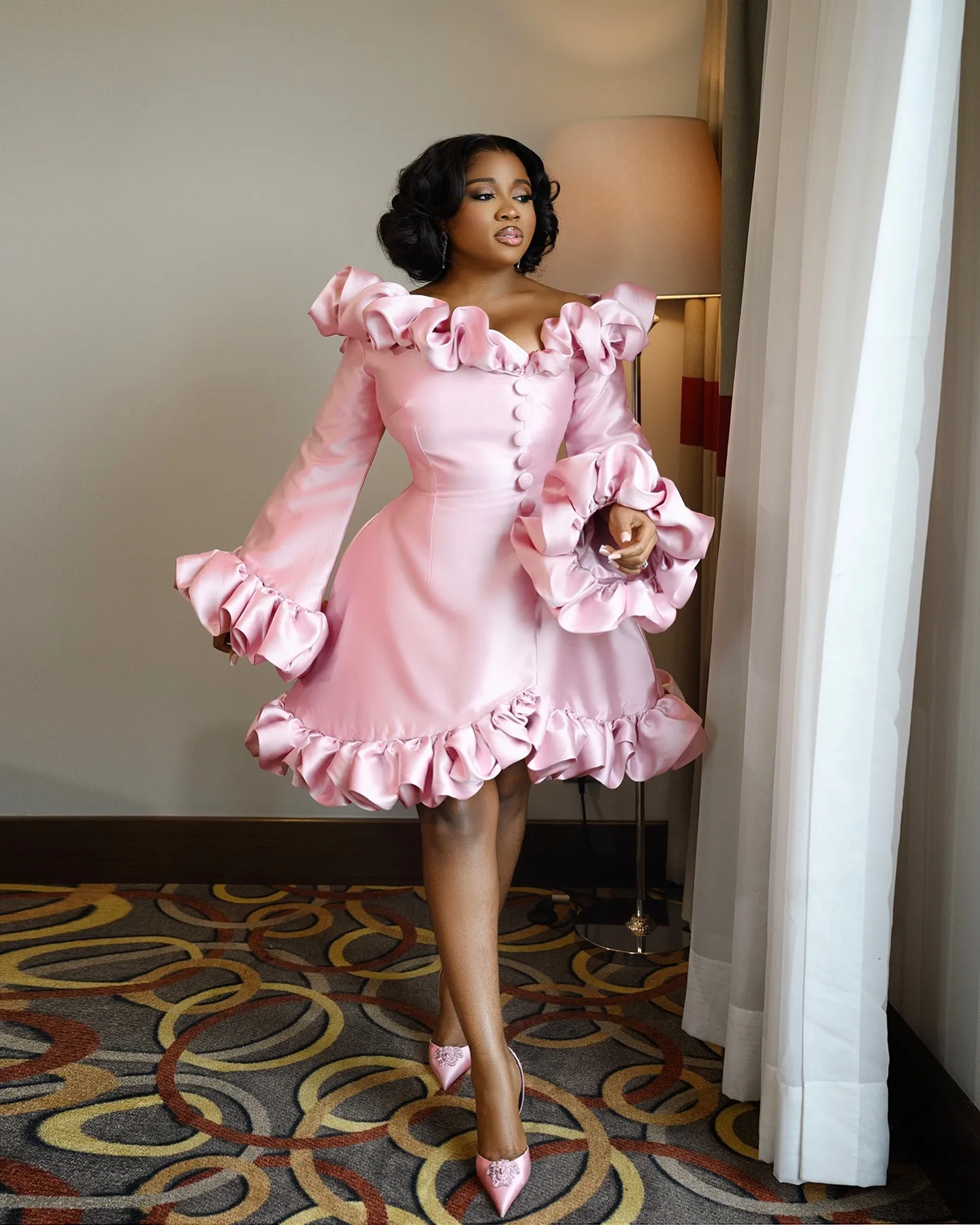 Aso Ebi Style Pink Short Prom Dresses Off the Shoulder Puffy Ruffles Pink African Wedding Guest Gowns Black Women Party Dress