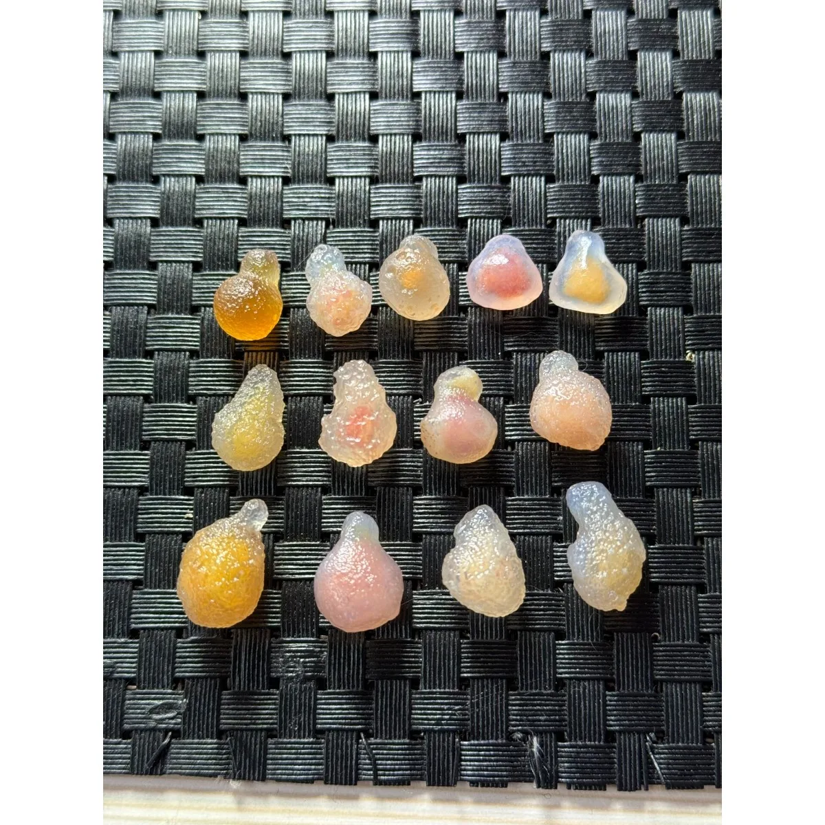 Desert Stone Jade Tone Alashan Agate, 5pcs Glass Vial Display, 10-15mm Unpolished, Collector Gift-Candy Agate