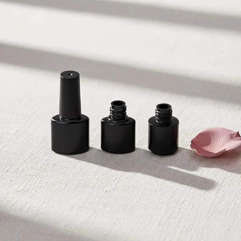 Black Cover Empty Nail Polish Bottle 15ml With Brush Tight Sealing Refillable Glue Jar Nail Salon
