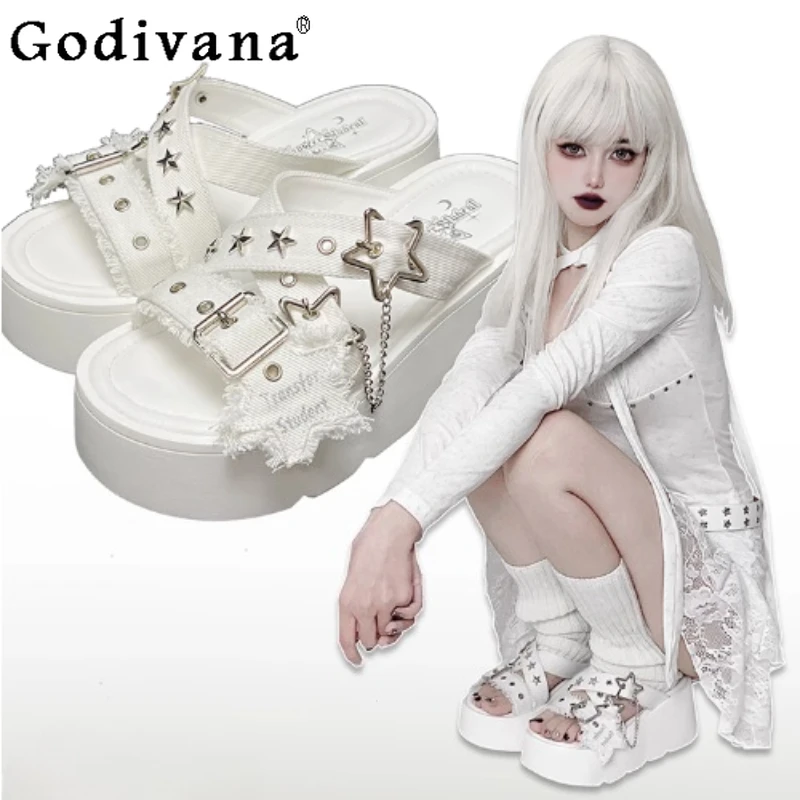 

Y2k Subculture Japanese Original Hot Girl Open-toed Slippers Sweet Cool Goth Punk Rivet Chain Thick-soled Slippers