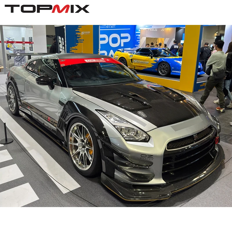 For Nissan GT-R R35 (2007-2025) TOP-Style 100% Dry Carbon Fiber Engine Bonnet (High-Quality, Heat Dissipation Vents)