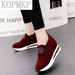 2022 Flock New High Heel Lady Casual Black/Red Women Sneakers Leisure Platform Shoes Breathable Height Increasing Shoes