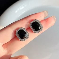 Elegant Black Geometry Stud Earrings for Women Rhinestones Acrylic Square Earrings Party Classic Design Trendy Jewelry Girl Gift