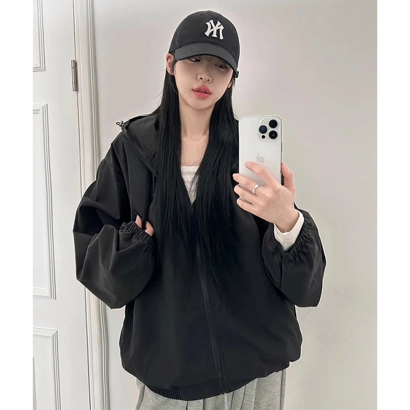 เสื้อคลุมคาร์ดิแกนแบบเปิดซิปมีฮู้ดสไตล์ชิคสำหรับฤดูใบไม้ร่วง แขนยาวทรงหลวม สวมใส่สบายๆ เสื้อแจ็คเก็ตผู้หญิง ผ้าโพลีเอสเตอร์