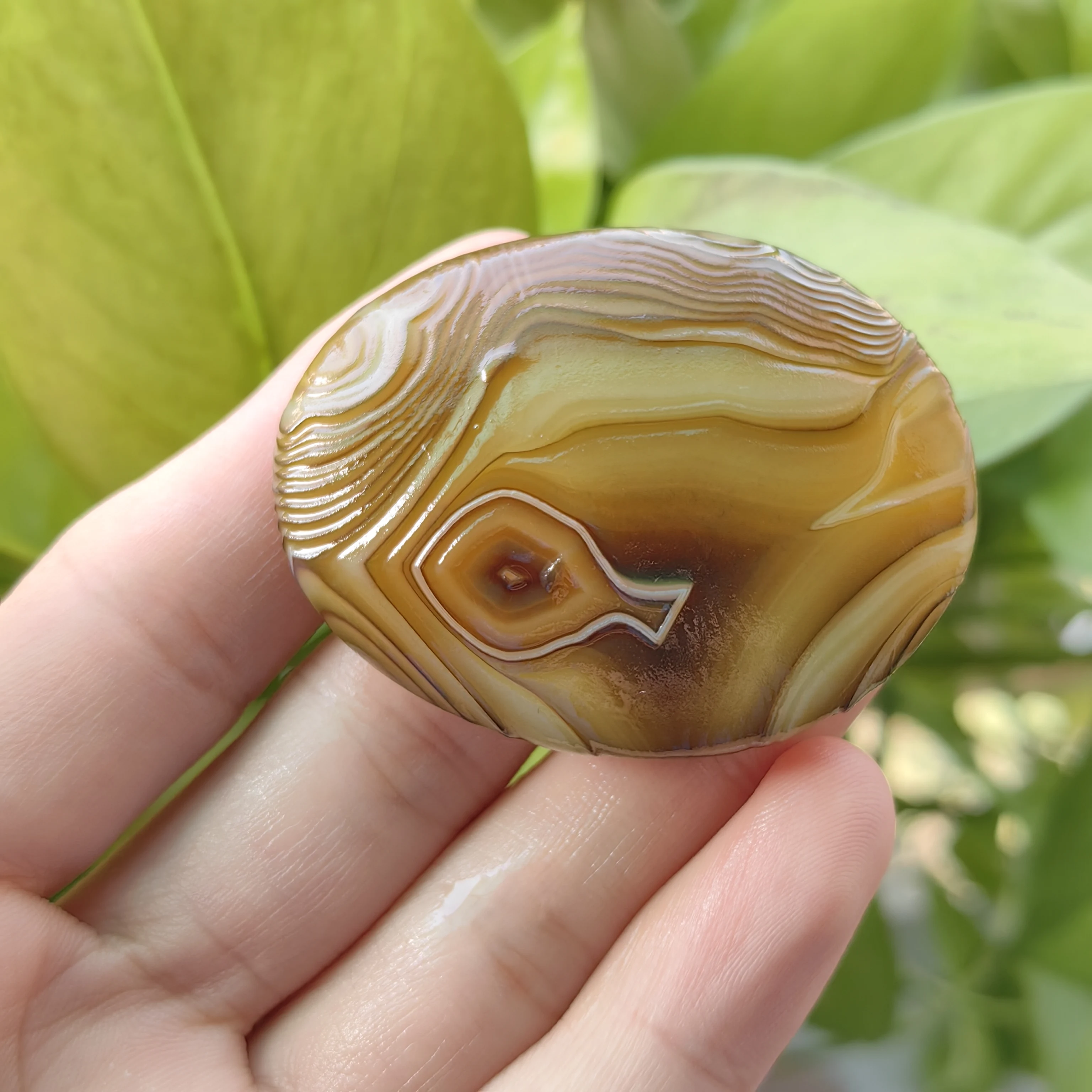 Pure Natural Gemstone Wishing Divine Eye Agate Palm stone Anti Evil Home Room Decoration Gift Witchcraft Altar Prayer Stone