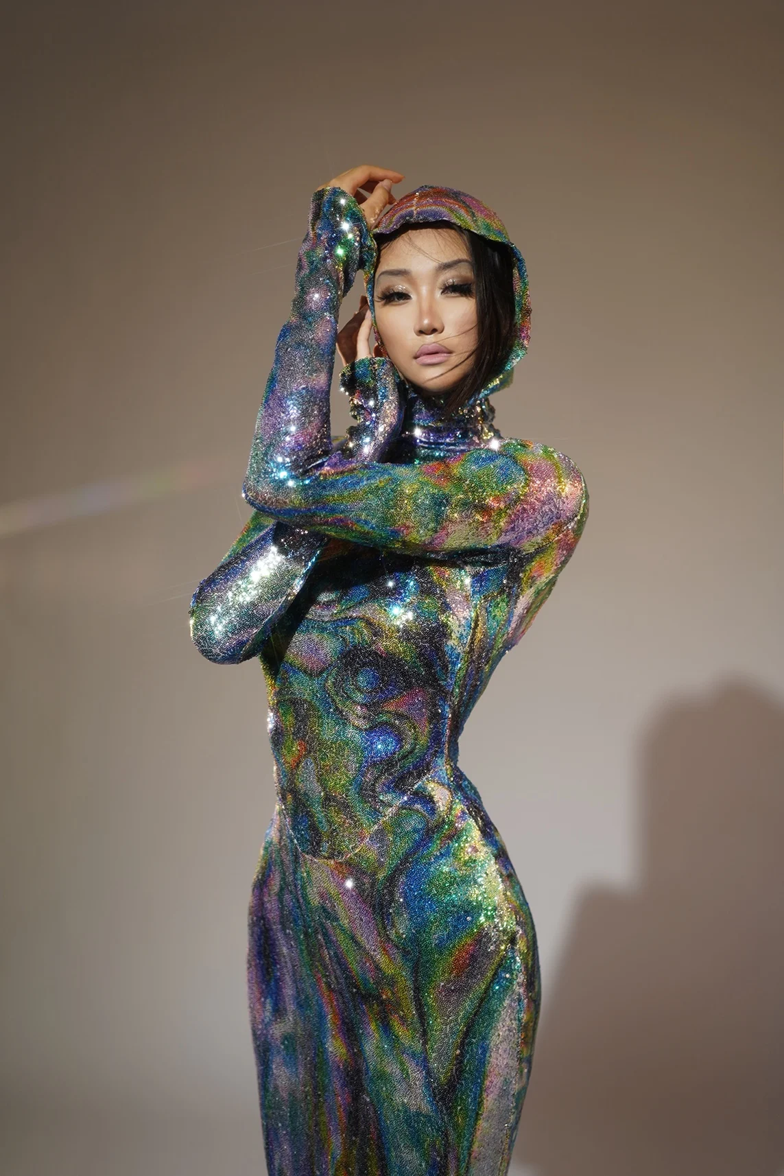 2025 Laser Glitter Birtyday Dress Women Gogo Nightclub Performance Costume Festival Party Show Outfits Long Sleeve Hoodie Dress