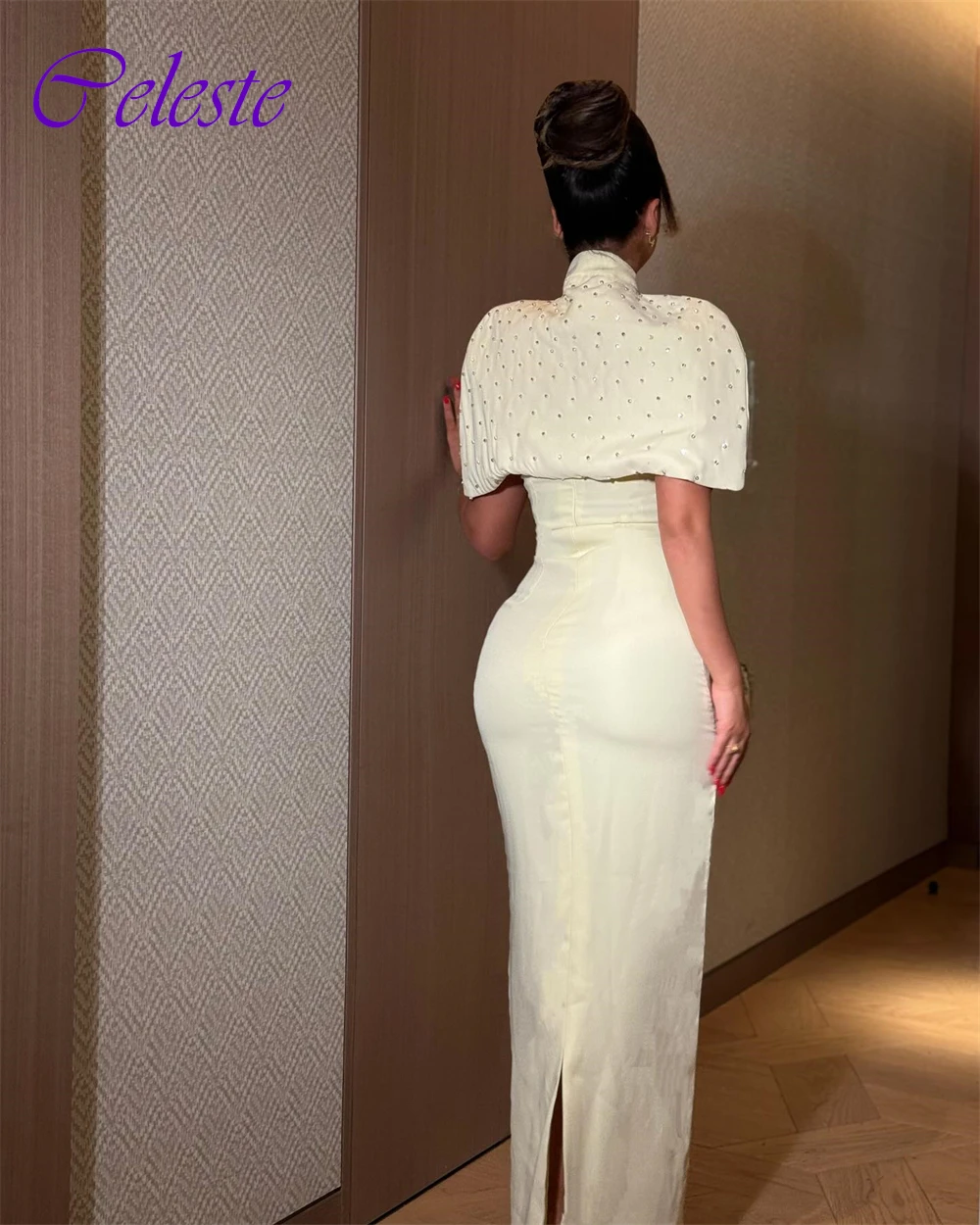 カスタマイズされたハイネックジャージストレートイブニングドレス絶妙なショールパーティードレス繊細なクリスタル特別な日のドレス