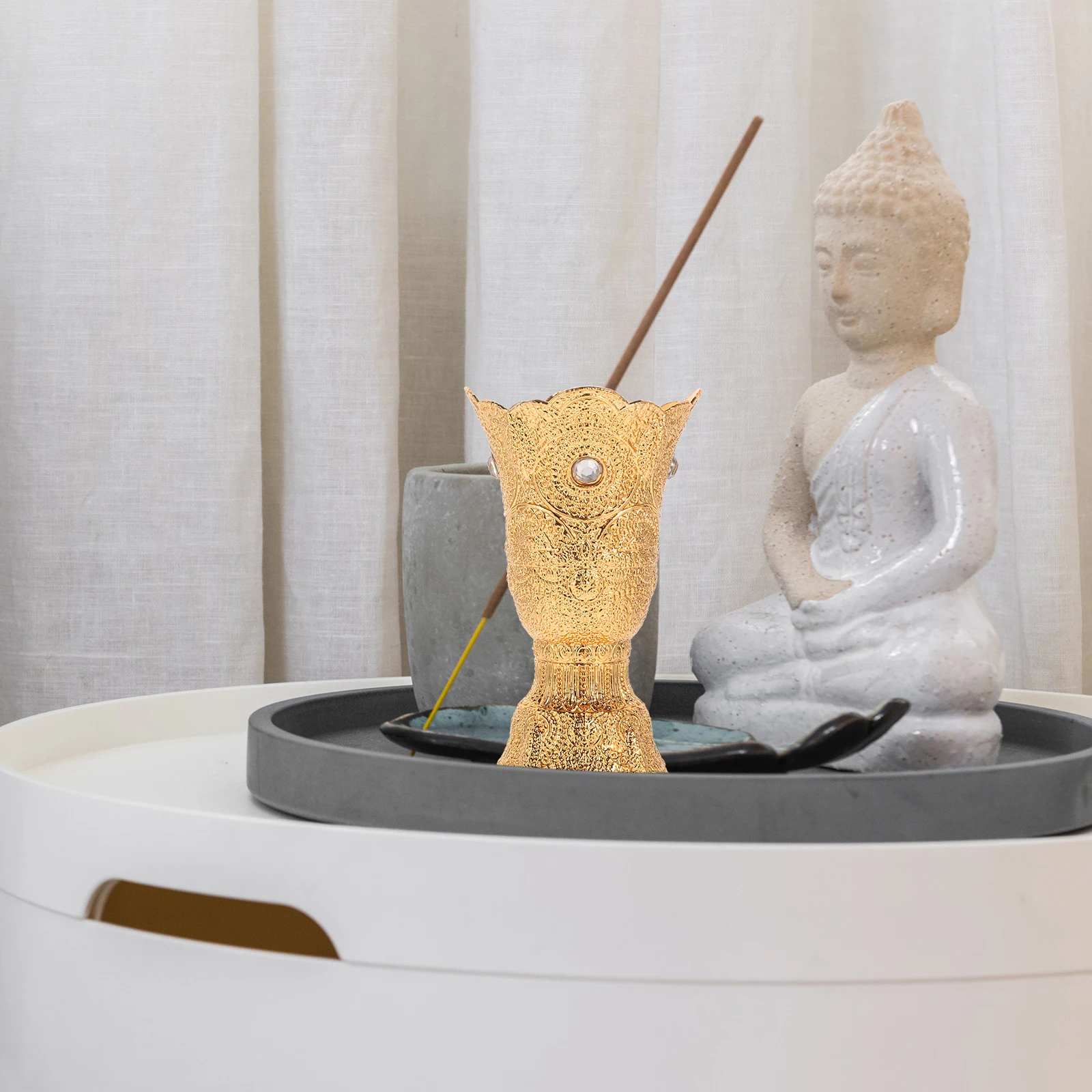 

1pc Small Metal Incense Burner Arab Style Portable Aromatherapy Furnace For Home Office Yoga Studio Censer Holder Decor