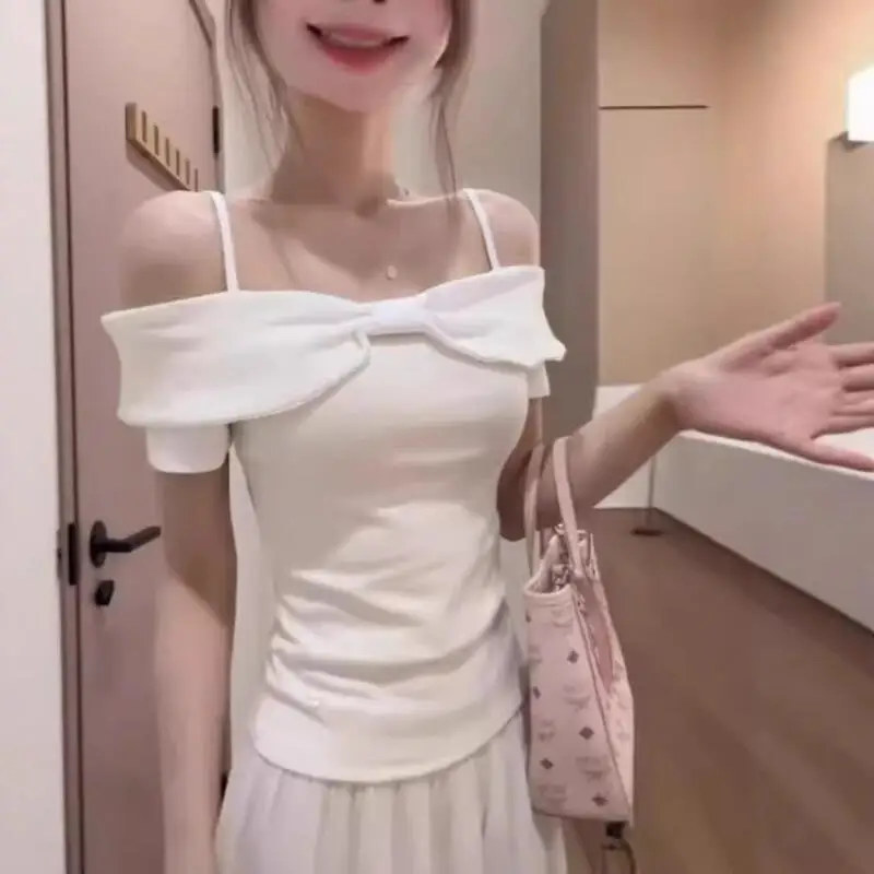 2026summer New Women Clothing Unique Pure Desire Style Bow Strap One Shoulder Niche Fashion Versatile Short Sleeve T-shirt Tops